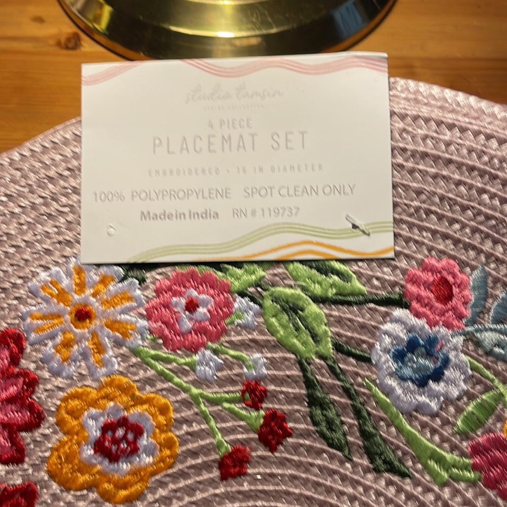 Nordstrom 4 Piece Floral Placement Set NWT - Picture 3 of 6